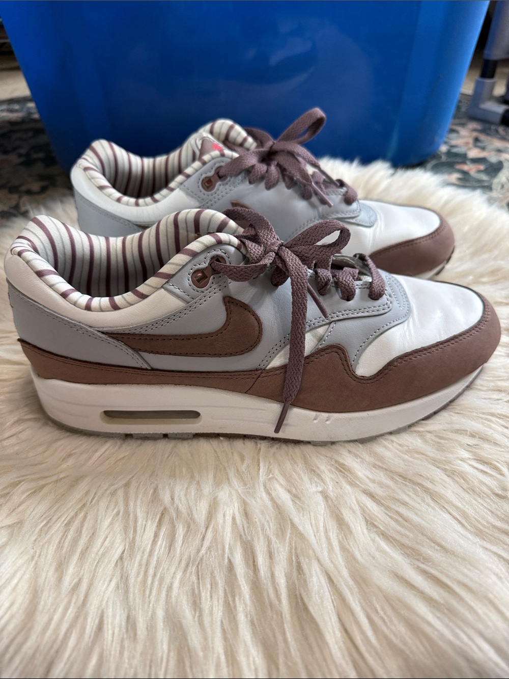 Men’s Nike airmax 1 Shima Shima. Gently used